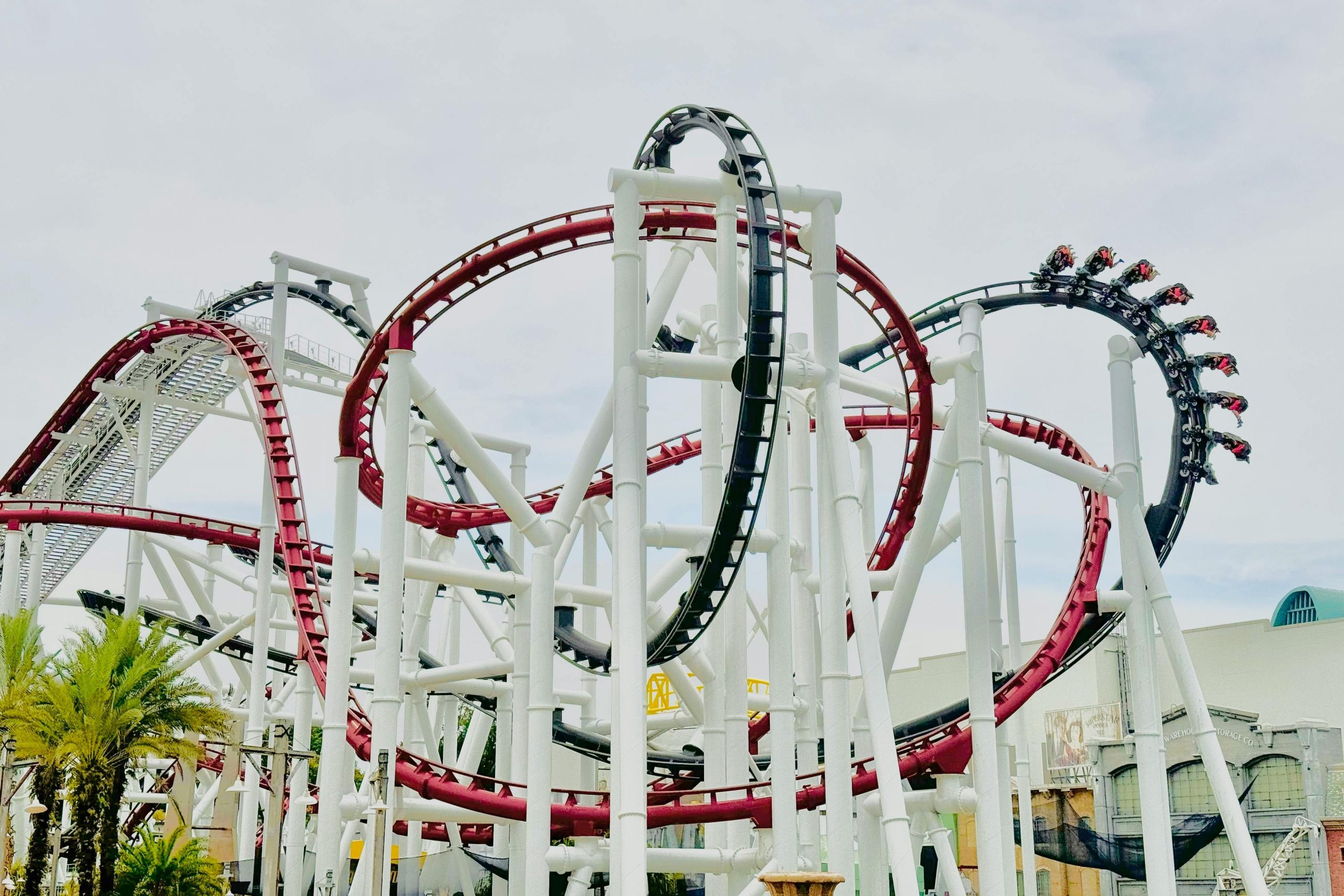 Cylon VS Human Roller Coaster, Universal Studios Singapore